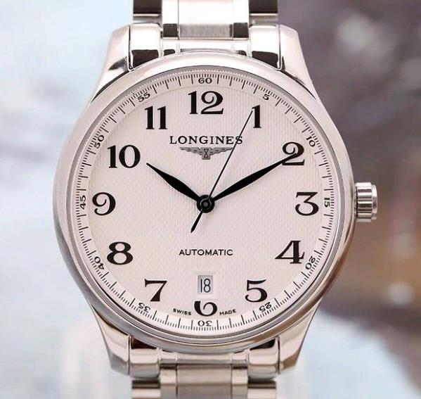 浪琴手表外觀怎樣保養？（手表保養）