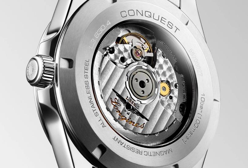 浪琴表推出全新康卡斯系列三針日歷腕表和計時碼表（圖）