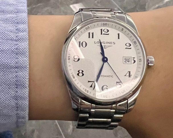 浪琴名匠萬元級正裝表霸主（圖）