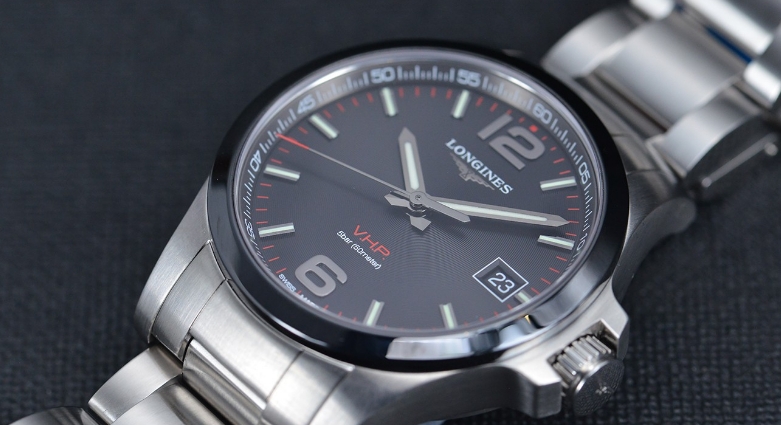 超高精準的代表品鑒浪琴康卡斯系列V.H.P.腕表（圖）