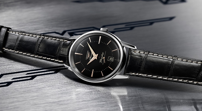 浪琴手表更換電池時要注意什么?(圖) 浪琴手表更換電池時要注意什么?(圖)