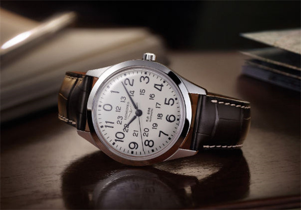 浪琴腕表星期框意外移位？輕松掌握專業修復技巧（圖）