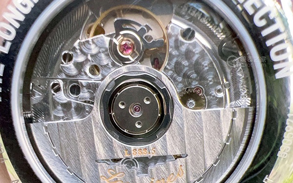 揭秘浪琴腕表表蒙劃痕背后的秘密（圖）