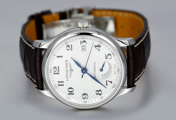 精妙修復：浪琴腕表劃痕解決技巧大揭秘（圖）