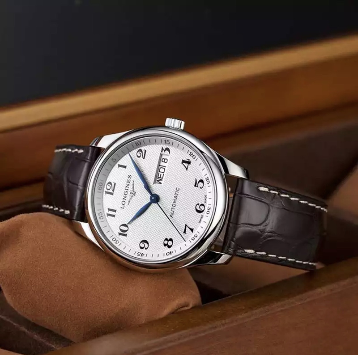 浪琴腕表進水了解決辦法深度解析（有效保養與維修指南）（圖）