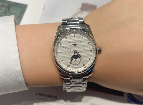 銹跡難掩的浪琴：掌握這些技巧，讓時光逆流（圖）