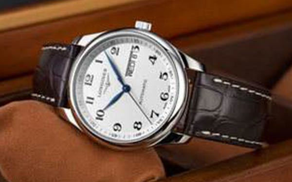 浪琴手表機芯受損解決方法（圖）